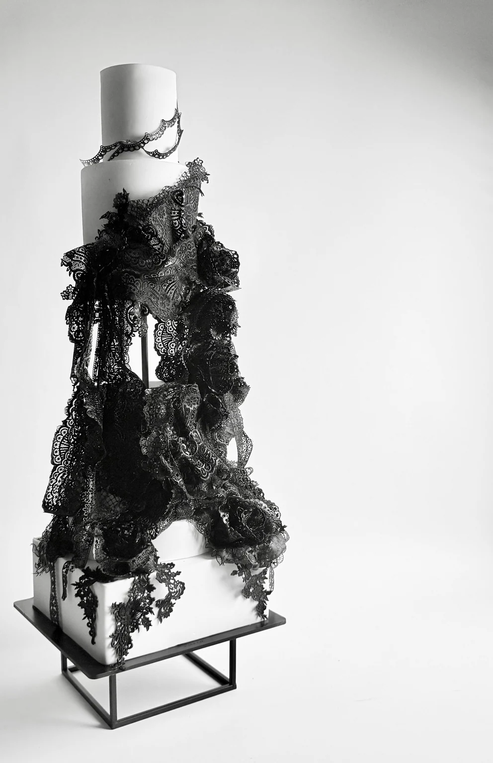 Sculptural cake artwork — Noir Lace